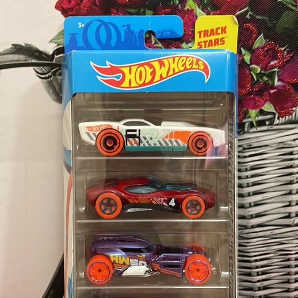 Hot Wheels 2020 & 2021 5-pack - Picture 3 of 8